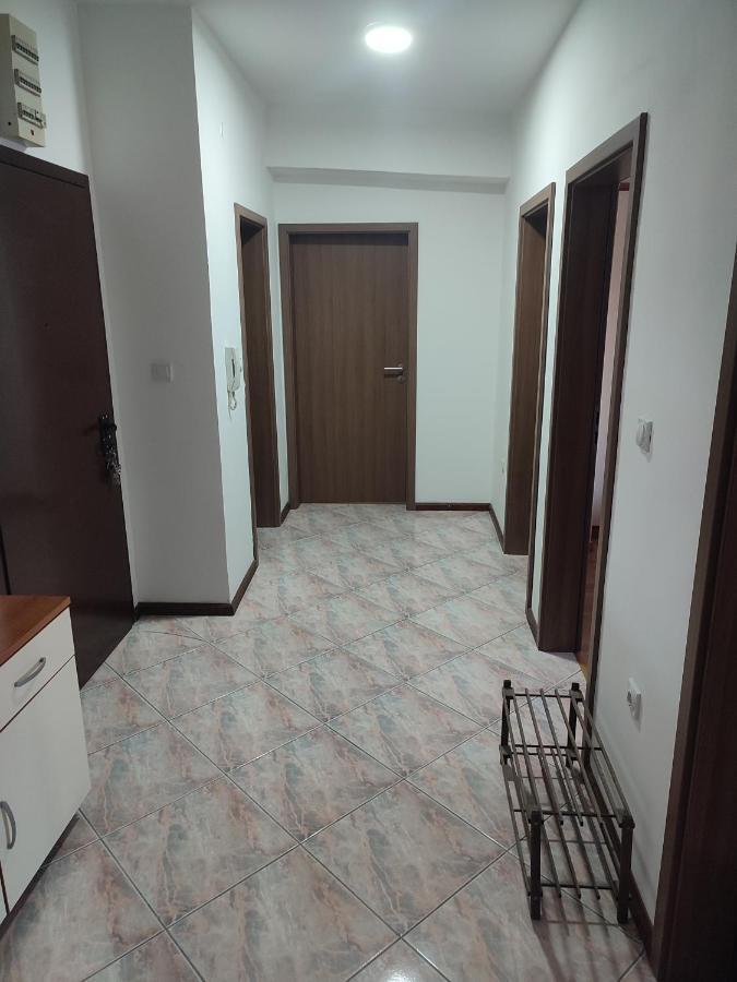 Antoni Apartment Skopje Buitenkant foto