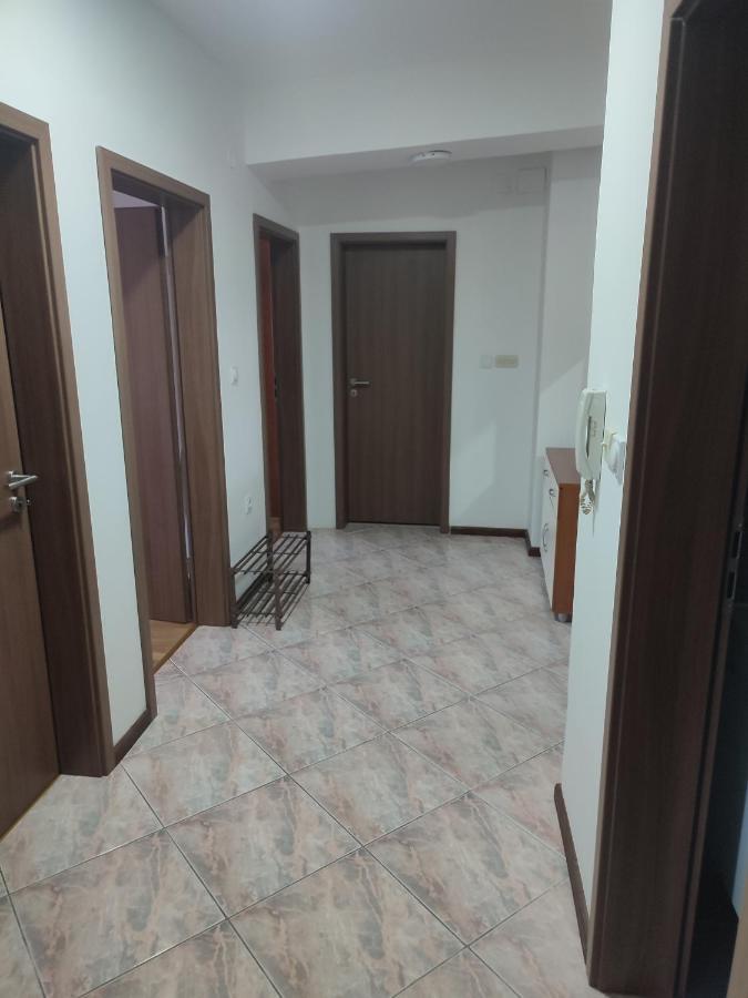Antoni Apartment Skopje Buitenkant foto