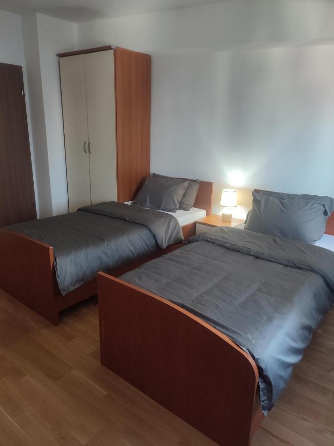 Antoni Apartment Skopje Buitenkant foto