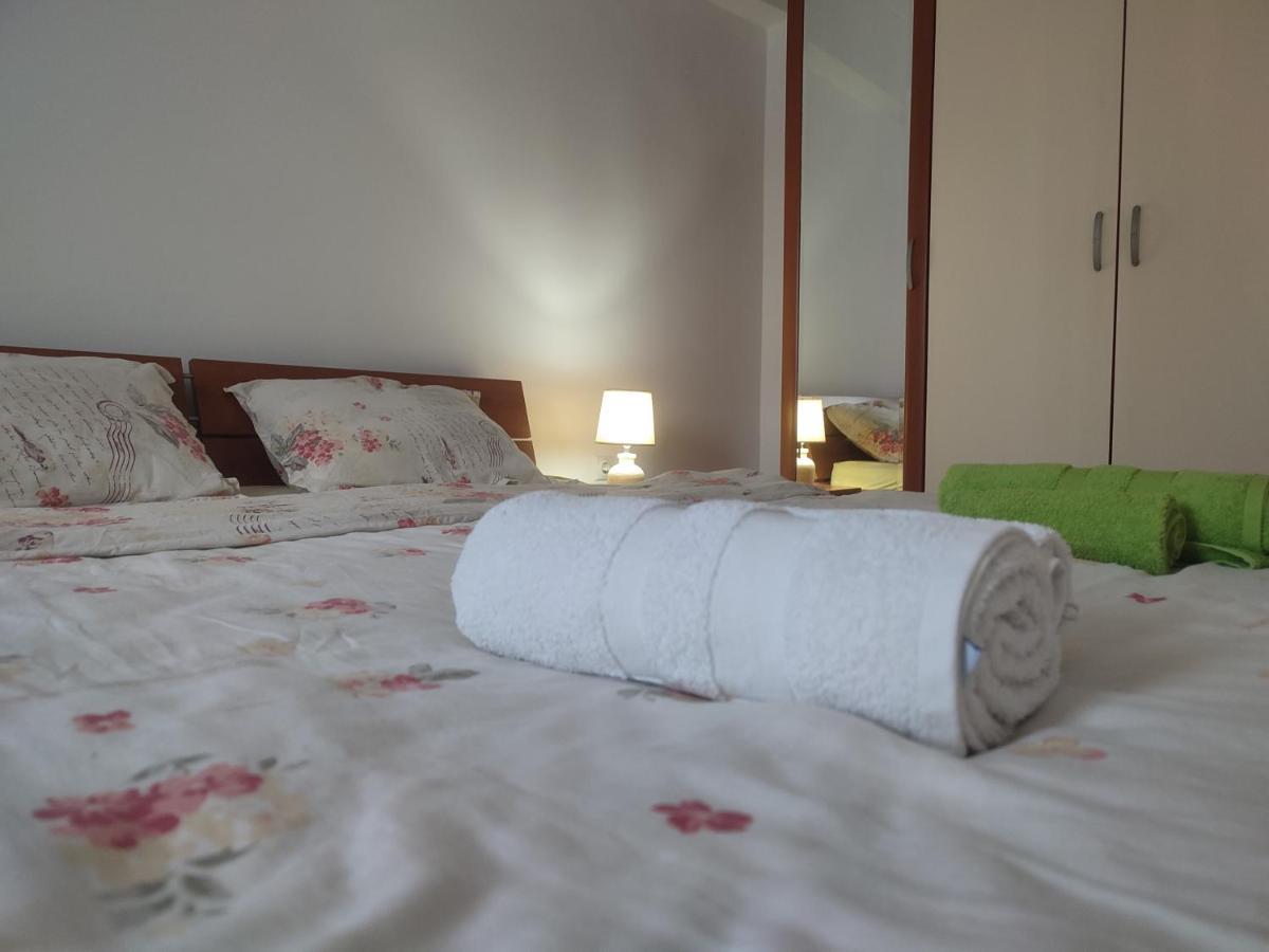 Antoni Apartment Skopje Buitenkant foto